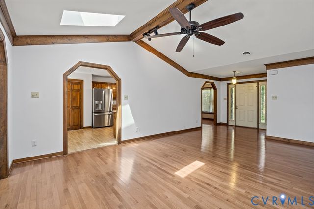 12705 Middlebrook Rd, Chester, VA 23831