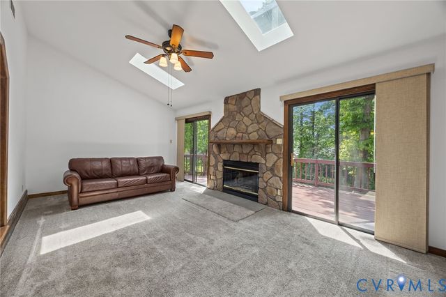 12705 Middlebrook Rd, Chester, VA 23831