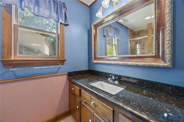 12705 Middlebrook Rd, Chester, VA 23831
