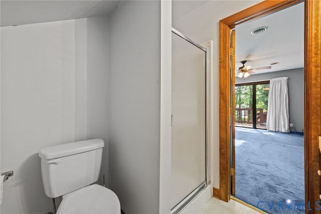 12705 Middlebrook Rd, Chester, VA 23831