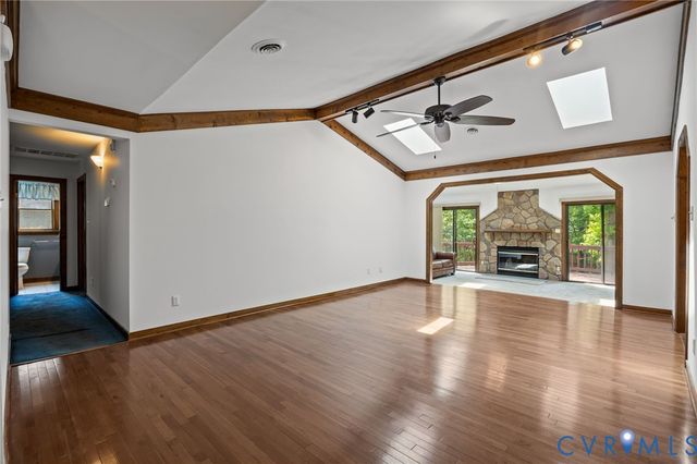 12705 Middlebrook Rd, Chester, VA 23831