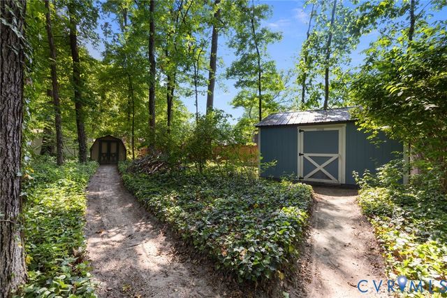 12705 Middlebrook Rd, Chester, VA 23831
