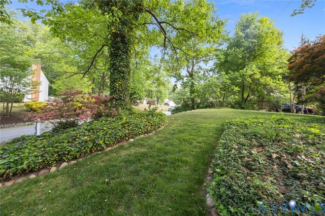 12705 Middlebrook Rd, Chester, VA 23831