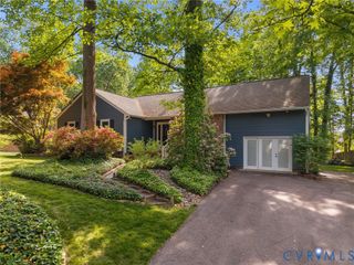 12705 Middlebrook Rd, Chester, VA 23831