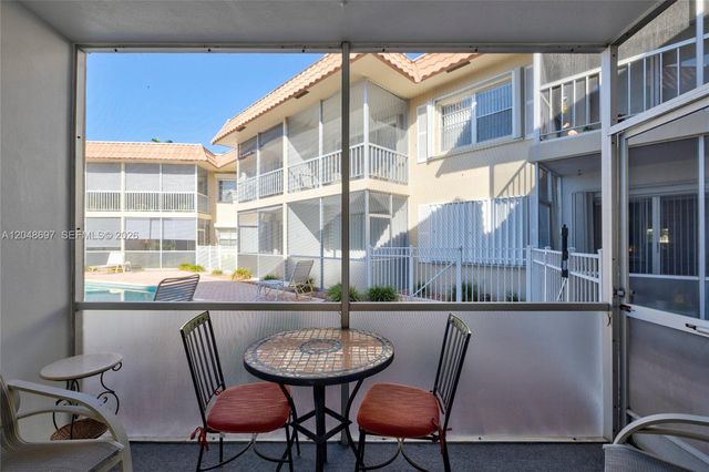 2201 SE 9th Street 108, Pompano Beach, FL 33062