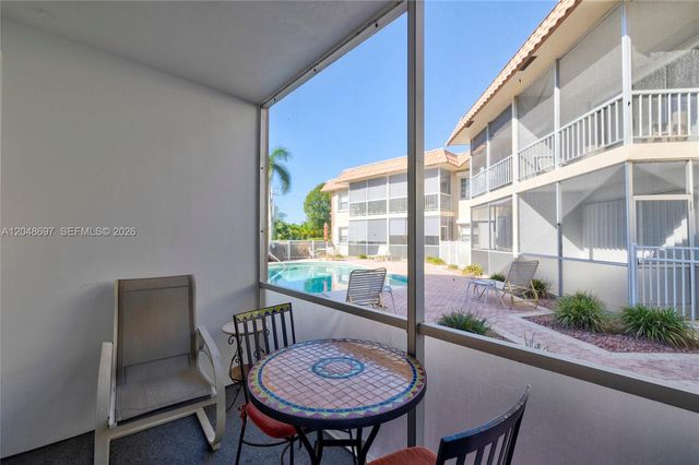 2201 SE 9th Street 108, Pompano Beach, FL 33062