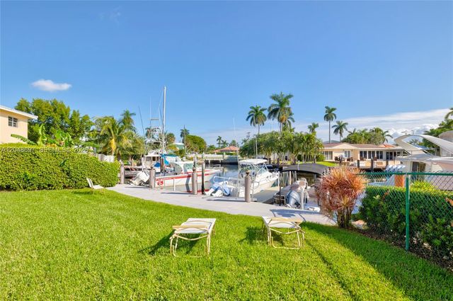 2201 SE 9th Street 108, Pompano Beach, FL 33062