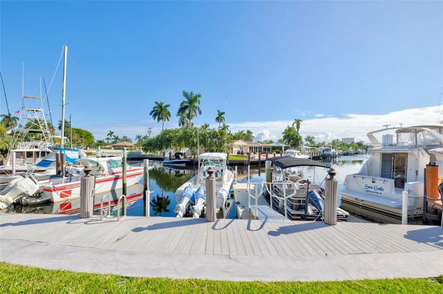 2201 SE 9th Street 108, Pompano Beach, FL 33062