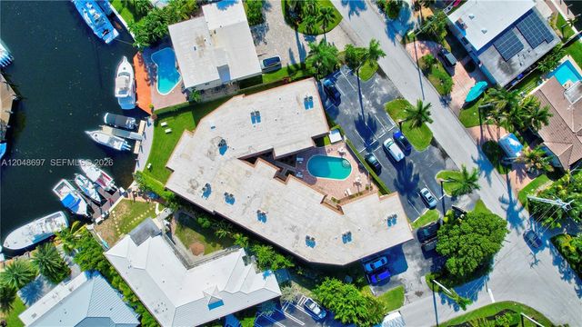 2201 SE 9th Street 108, Pompano Beach, FL 33062