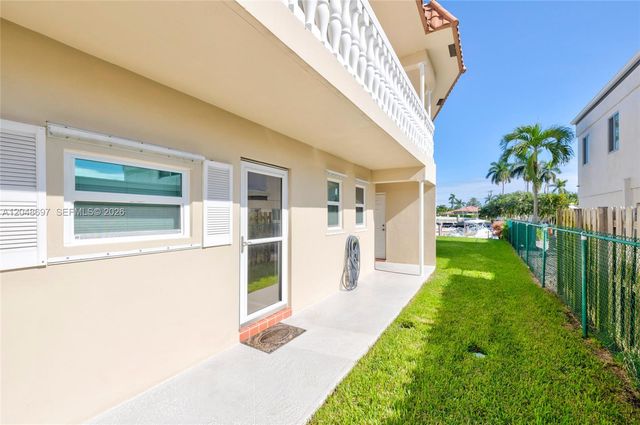 2201 SE 9th Street 108, Pompano Beach, FL 33062