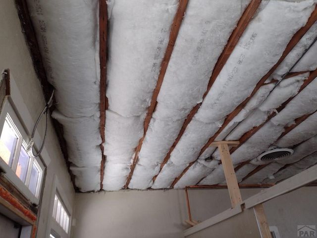 115- 119 W 8th St, Pueblo, CO 81003