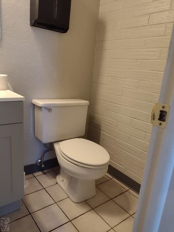 115- 119 W 8th St, Pueblo, CO 81003