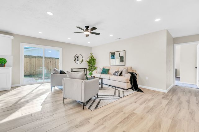 9131 High Plain Lane, Dallas, TX 75249