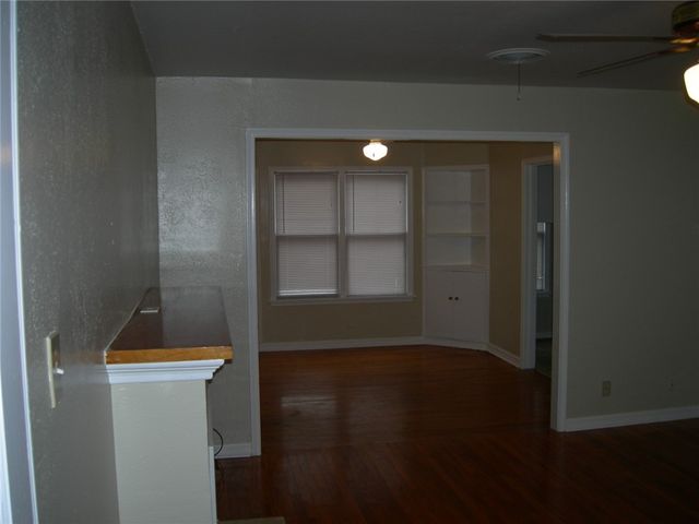 2801 Lawnview St, Corpus Christi, TX 78404