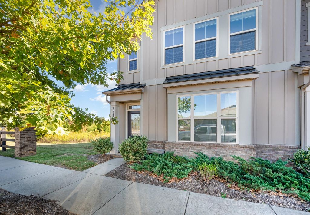 12926 Robert Walker Drive, Davidson, NC 28036