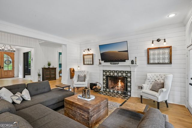 305 Broadmeadow Cove, Roswell, GA 30075