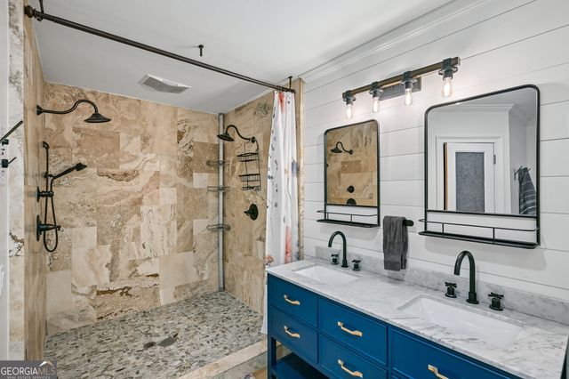 305 Broadmeadow Cove, Roswell, GA 30075