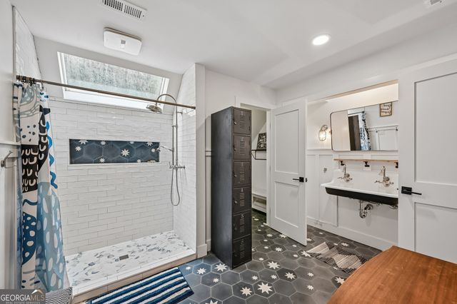 305 Broadmeadow Cove, Roswell, GA 30075