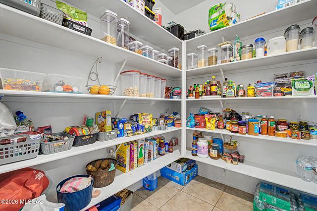 4981 E Wash Overlook Drive, Tucson, AZ 85706