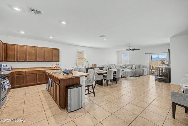 4981 E Wash Overlook Drive, Tucson, AZ 85706