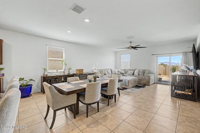 4981 E Wash Overlook Drive, Tucson, AZ 85706