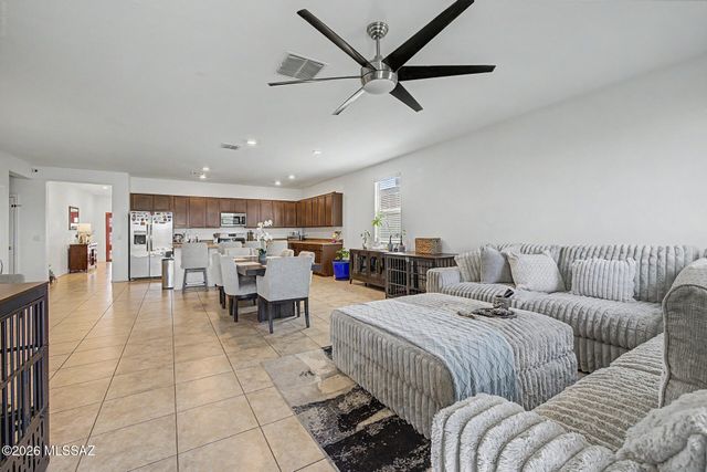 4981 E Wash Overlook Drive, Tucson, AZ 85706
