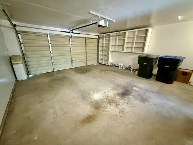 2610 E Tulare Avenue, Visalia, CA 93292