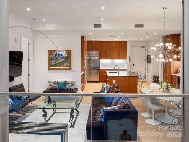 7 Patton Avenue 1503, Asheville, NC 28801