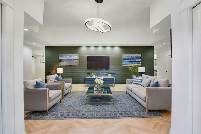 2386 Sunderland Avenue Avenue, Wellington, FL 33414