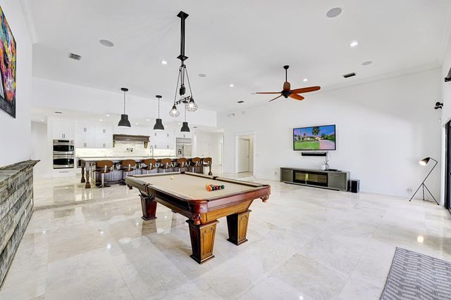 2386 Sunderland Avenue Avenue, Wellington, FL 33414