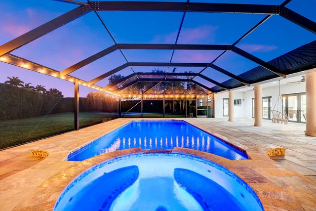 2386 Sunderland Avenue Avenue, Wellington, FL 33414