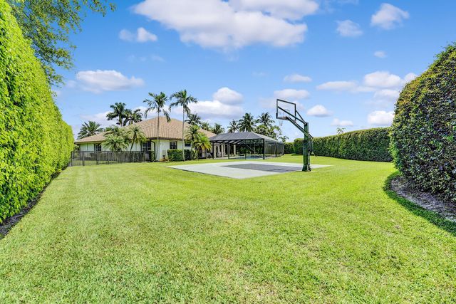 2386 Sunderland Avenue Avenue, Wellington, FL 33414