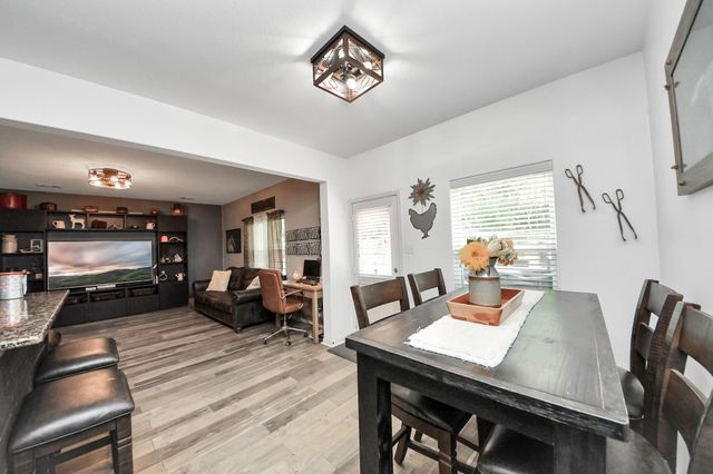 415 Hawks View Drive, La Marque, TX 77568
