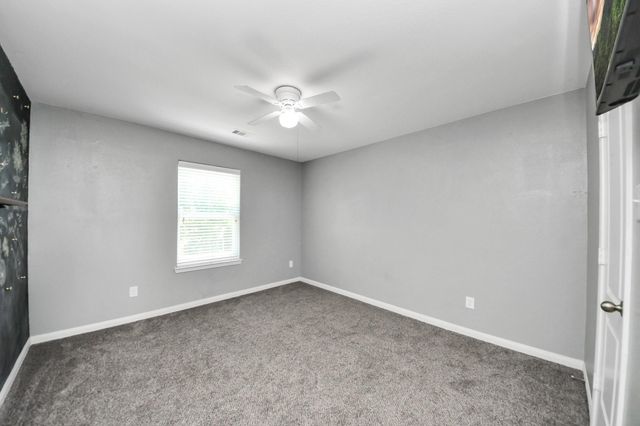 415 Hawks View Drive, La Marque, TX 77568