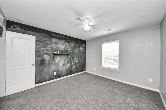 415 Hawks View Drive, La Marque, TX 77568