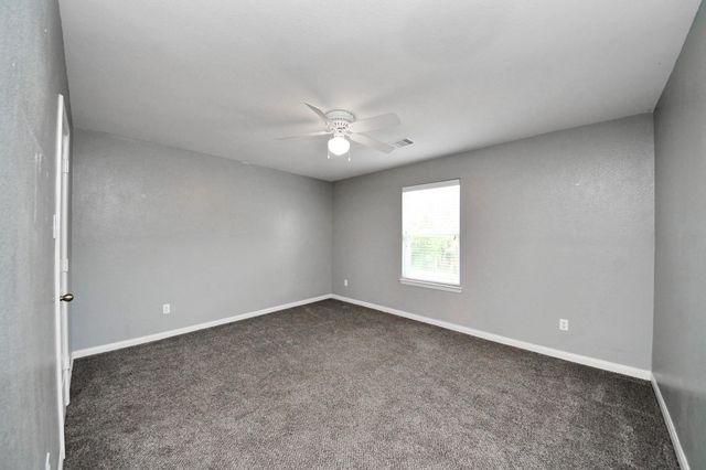 415 Hawks View Drive, La Marque, TX 77568