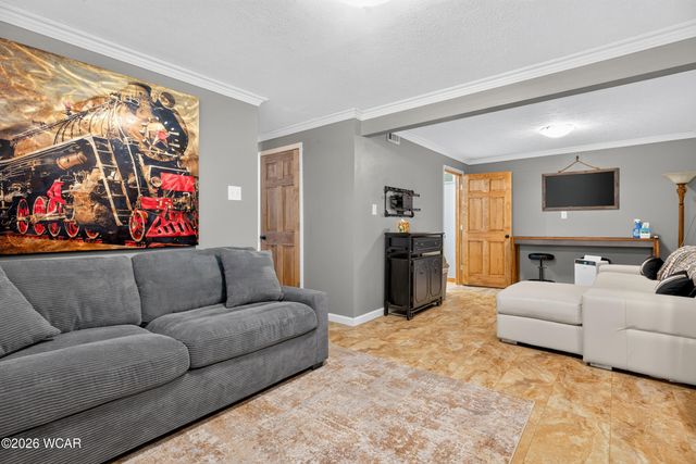 768 Mariclaire Avenue, Vandalia, OH 45377