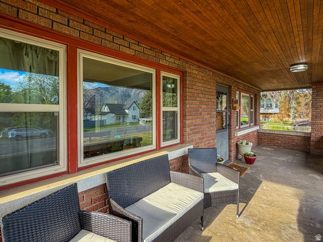 684 E 2650 N, North Ogden, UT 84414