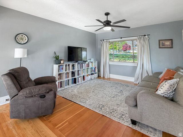 684 E 2650 N, North Ogden, UT 84414
