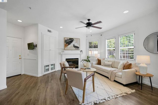 34776 Rumford Ter, Union City, CA 94587