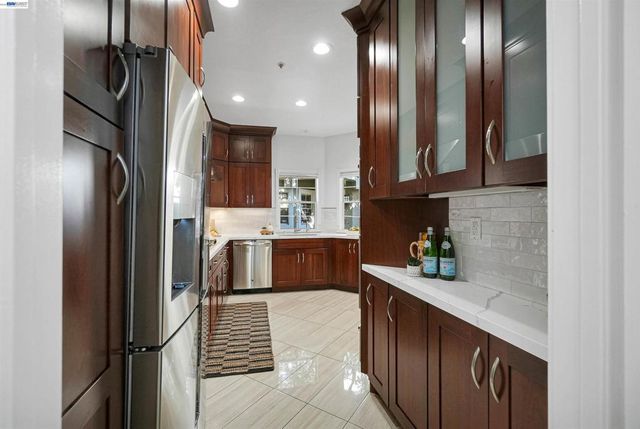 34776 Rumford Ter, Union City, CA 94587