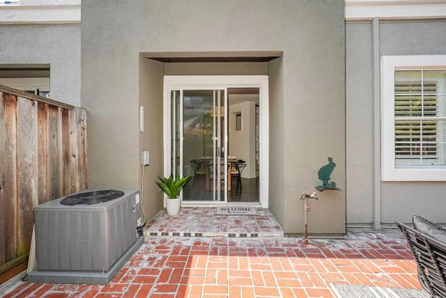 34776 Rumford Ter, Union City, CA 94587