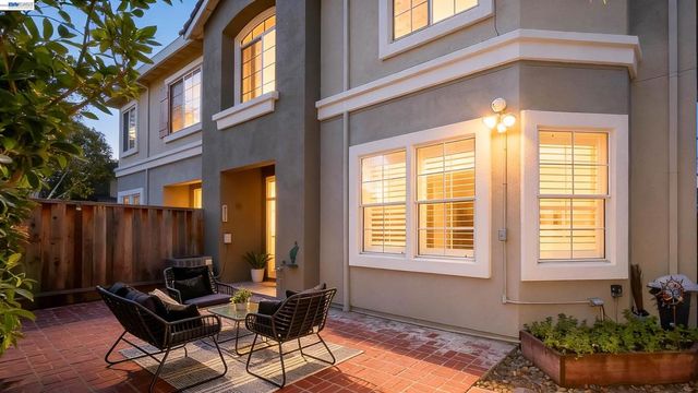 34776 Rumford Ter, Union City, CA 94587