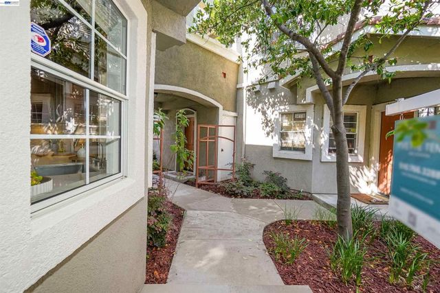 34776 Rumford Ter, Union City, CA 94587