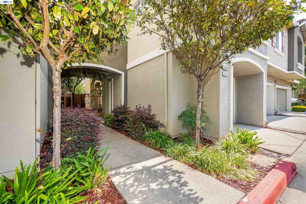 Image 3 of property listing at 34776 Rumford Ter, Union City, CA 94587