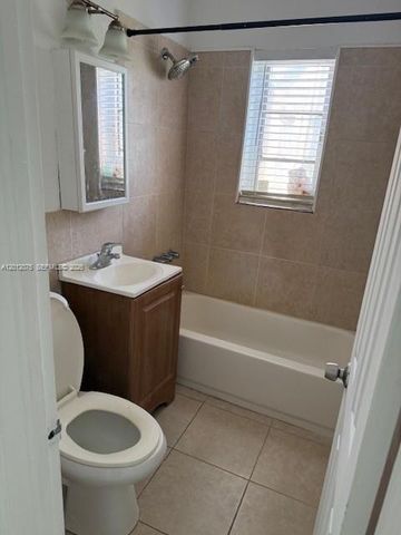 6013 SW 34th St, Miramar, FL 33023