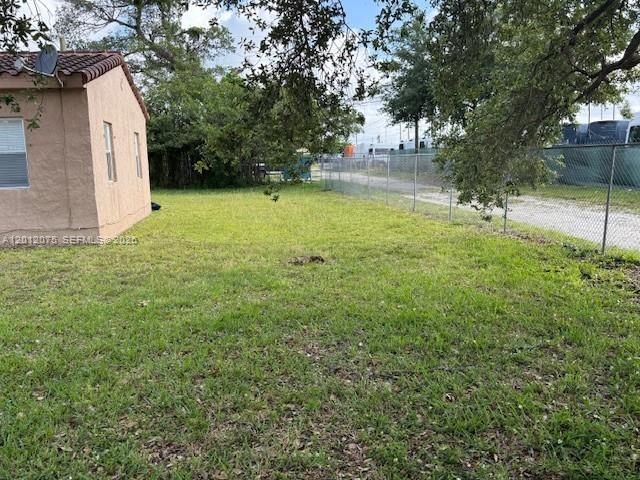 6013 SW 34th St, Miramar, FL 33023