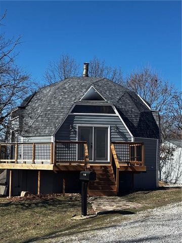 10116 Billabong Drive, Clinton, MO 64735