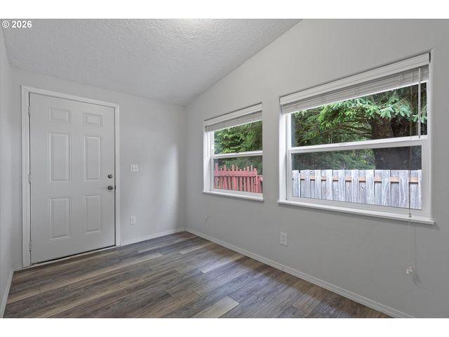 2055 Sw BARD Rd, Lincoln City, OR 97367