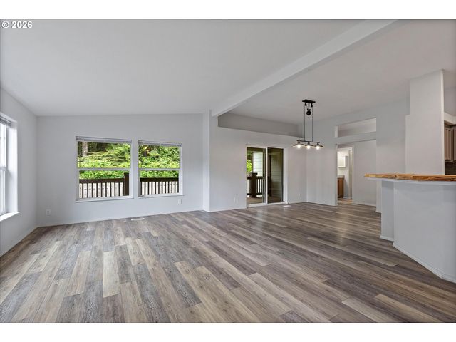 2055 Sw BARD Rd, Lincoln City, OR 97367